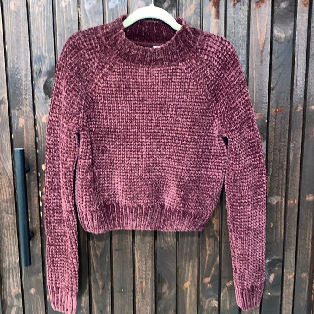 H&M purple velvet sweater